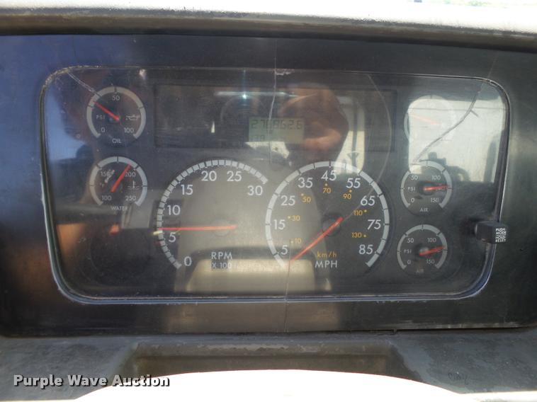 image for item DL9038 2004 Sterling Acterra service truck