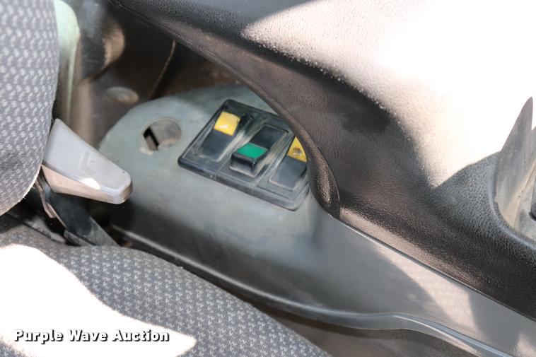 image for item DQ9437 2006 Volvo ECR88 compact excavator