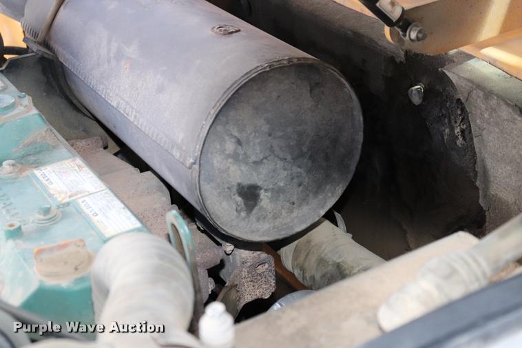 image for item DQ9437 2006 Volvo ECR88 compact excavator