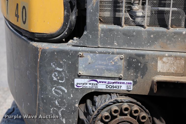 image for item DQ9437 2006 Volvo ECR88 compact excavator