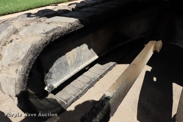 image for item DQ9439 2004 Komatsu PC78MR-6 mini excavator