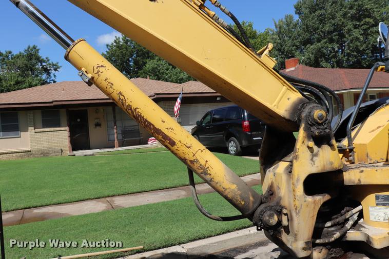 image for item DQ9439 2004 Komatsu PC78MR-6 mini excavator