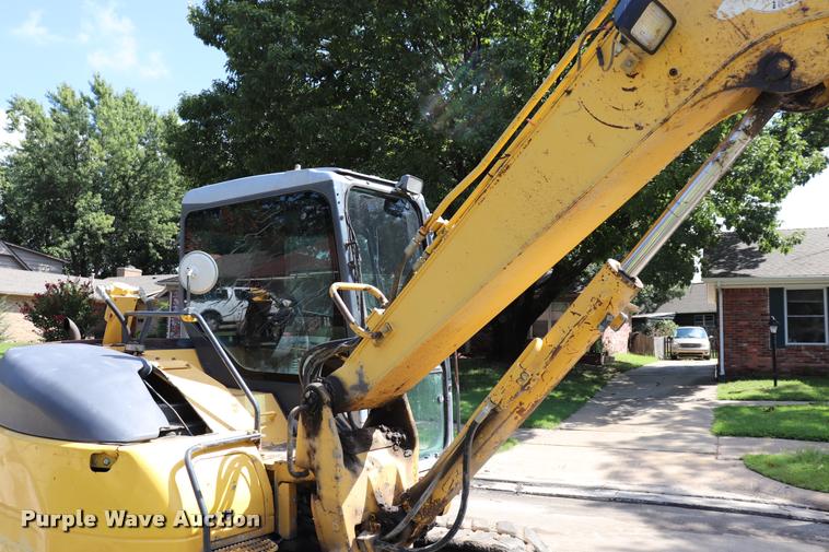 image for item DQ9439 2004 Komatsu PC78MR-6 mini excavator