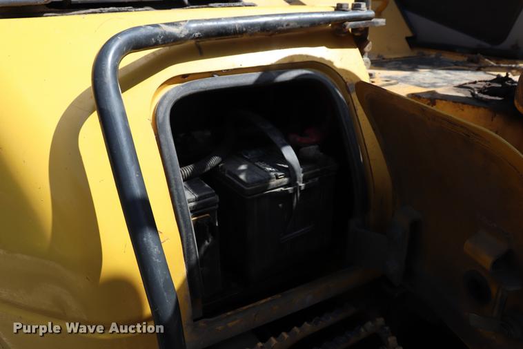 image for item DQ9439 2004 Komatsu PC78MR-6 mini excavator