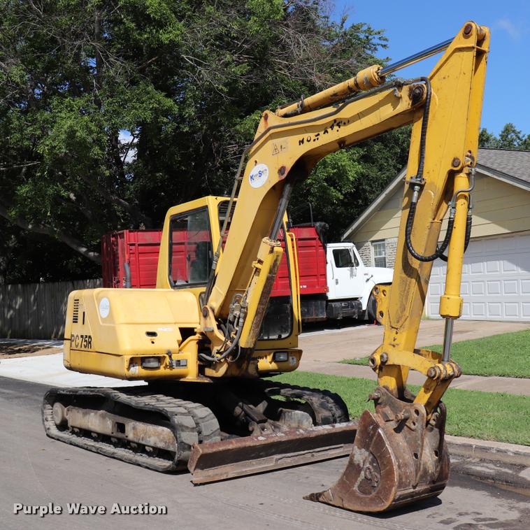 image for item DQ9440 2001 Komatsu PC75 mini excavator