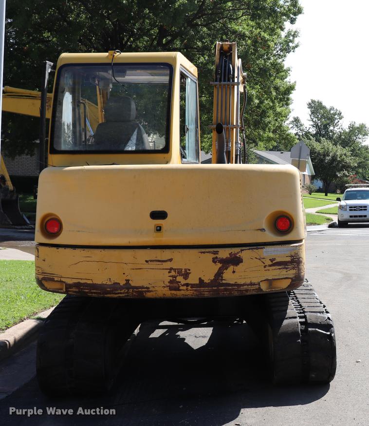 image for item DQ9440 2001 Komatsu PC75 mini excavator