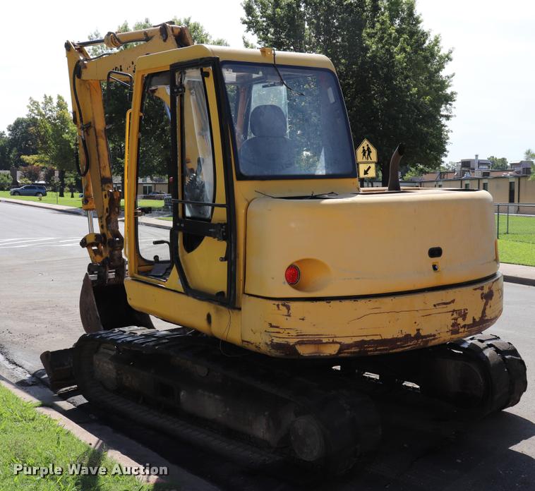 image for item DQ9440 2001 Komatsu PC75 mini excavator