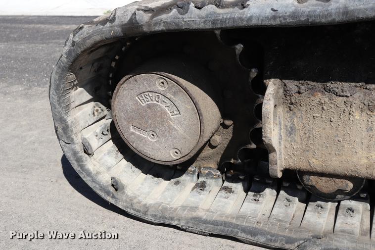 image for item DQ9440 2001 Komatsu PC75 mini excavator