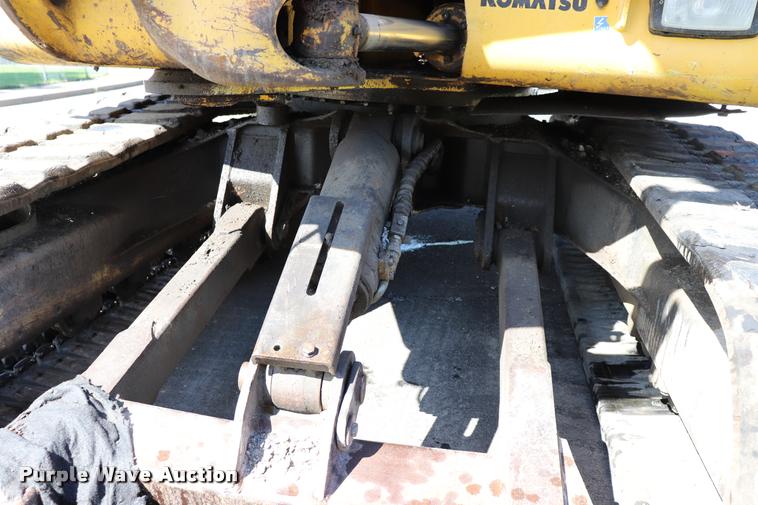 image for item DQ9440 2001 Komatsu PC75 mini excavator