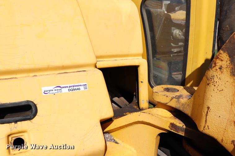 image for item DQ9440 2001 Komatsu PC75 mini excavator