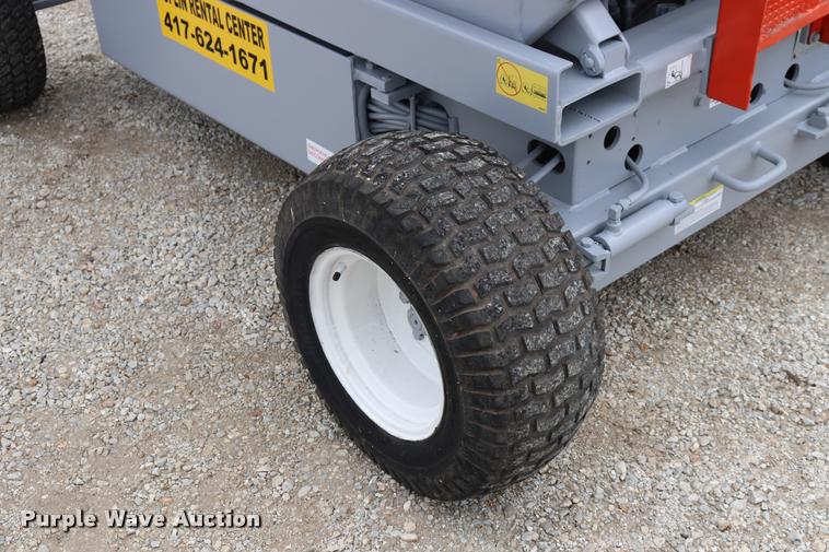 image for item DQ9454 Sky Jack 6826 scissor lift