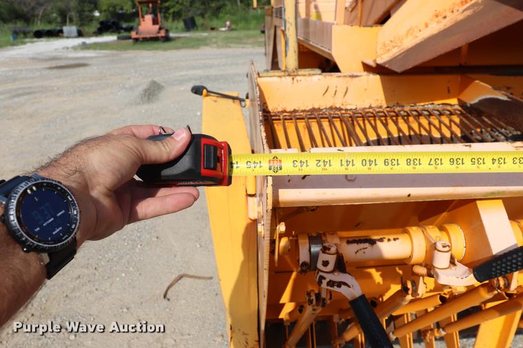 image for item DQ9471 Rosco SPR-H-H chip spreader