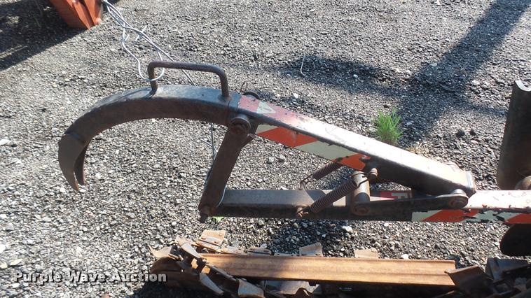 image for item DR9414 Ditch Witch 410SX vibratory plow