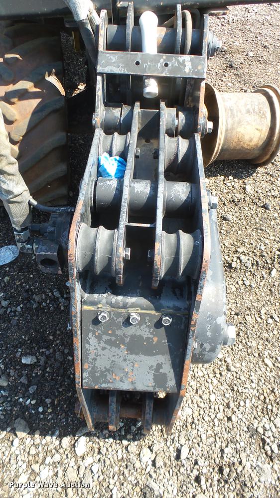 image for item DR9414 Ditch Witch 410SX vibratory plow