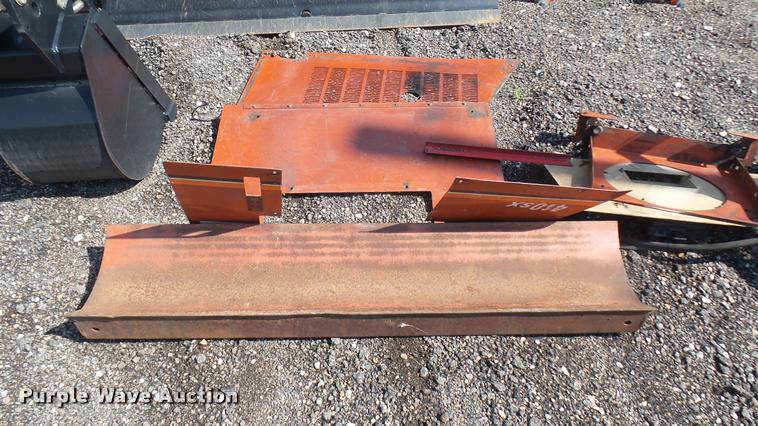image for item DR9414 Ditch Witch 410SX vibratory plow