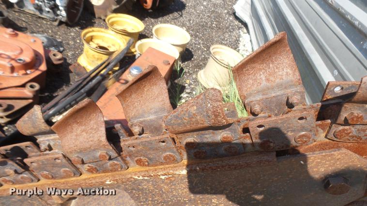 image for item DR9415 1995 Ditch Witch 410SX vibratory plow