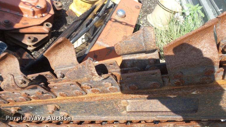 image for item DR9415 1995 Ditch Witch 410SX vibratory plow