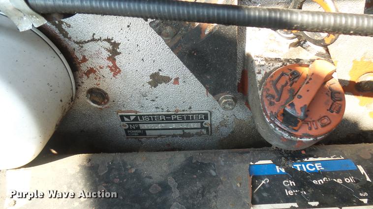 image for item DR9415 1995 Ditch Witch 410SX vibratory plow