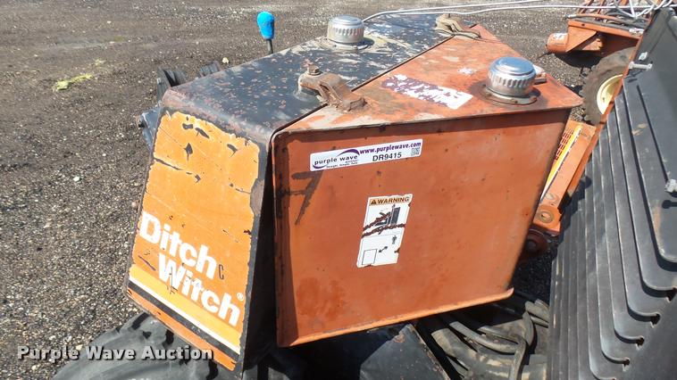 image for item DR9415 1995 Ditch Witch 410SX vibratory plow