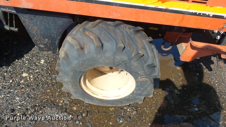 image for item DR9415 1995 Ditch Witch 410SX vibratory plow