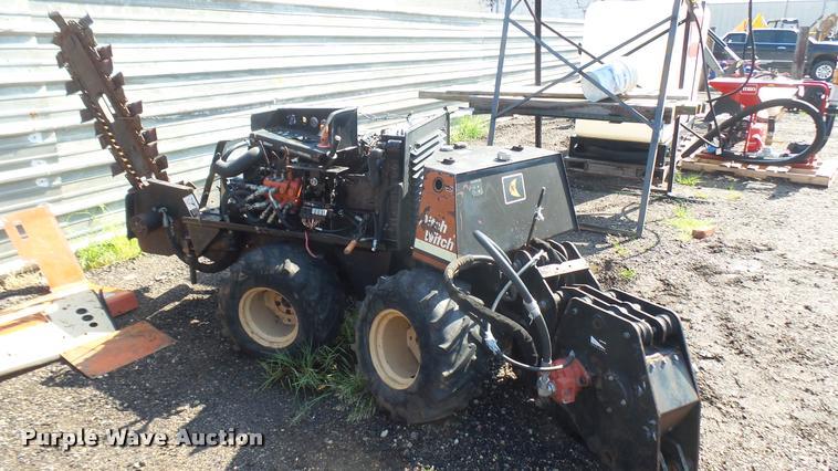 image for item DR9416 Ditch Witch 410SX vibratory plow