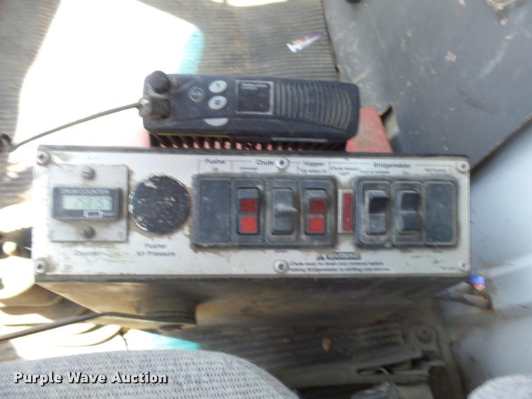 image for item J5441 1995 Ford LT9000 ready mix truck