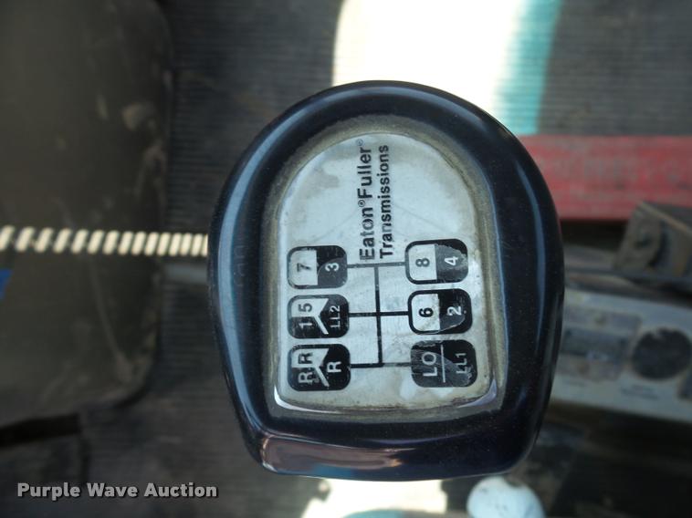 image for item J5441 1995 Ford LT9000 ready mix truck