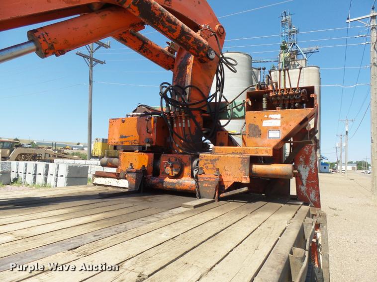 image for item J5442 1989 Freightliner FLC11264T/ST crane truck