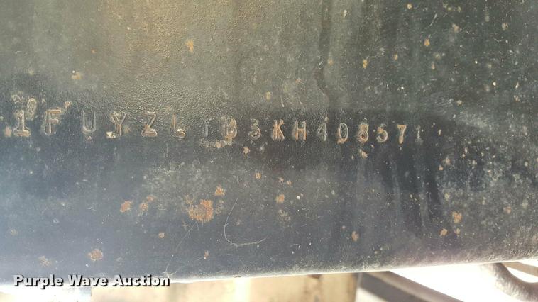 image for item J5442 1989 Freightliner FLC11264T/ST crane truck