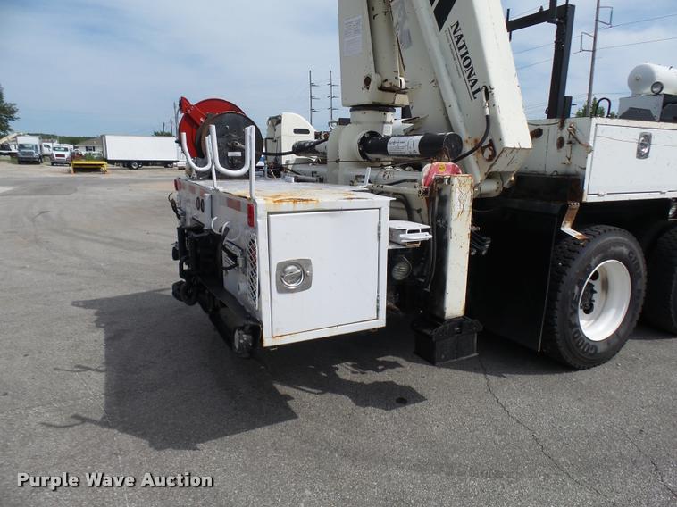 image for item K1780 2004 Volvo VHD rail road service truck with crane