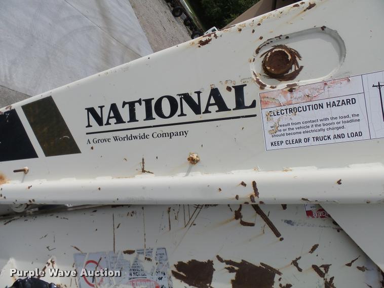 image for item K1780 2004 Volvo VHD rail road service truck with crane