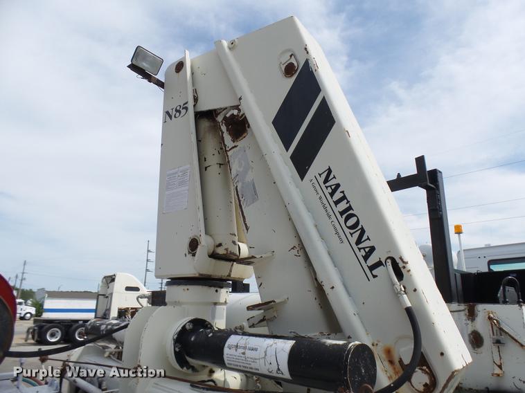 image for item K1780 2004 Volvo VHD rail road service truck with crane