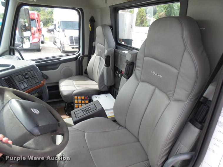 image for item K1780 2004 Volvo VHD rail road service truck with crane