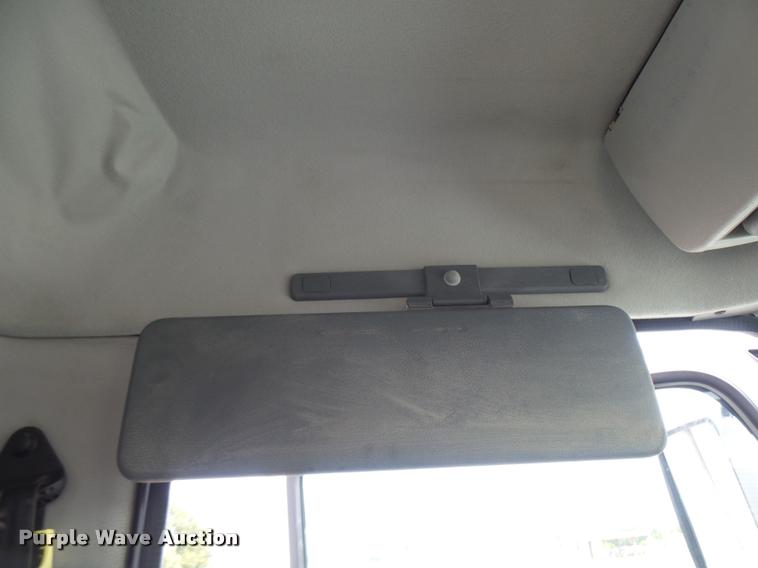 image for item K1780 2004 Volvo VHD rail road service truck with crane