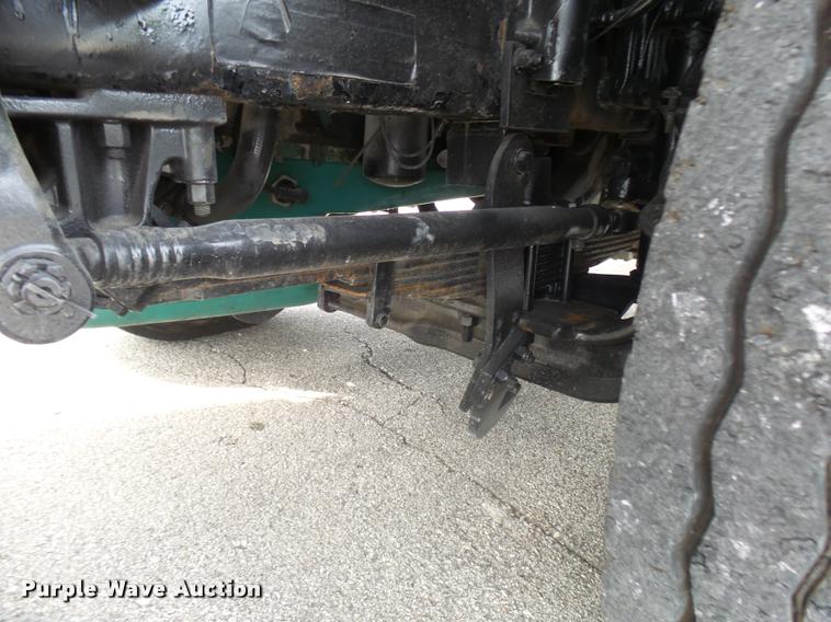 image for item K1780 2004 Volvo VHD rail road service truck with crane