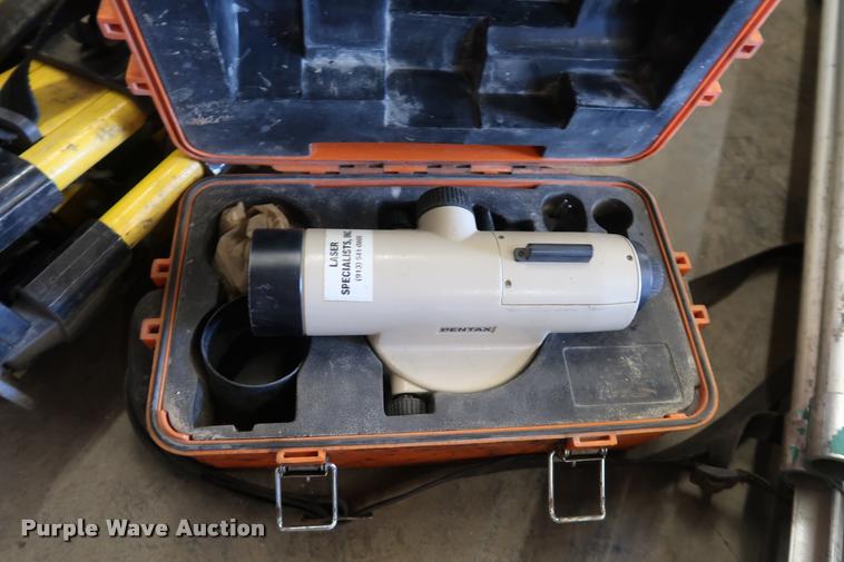 image for item K1796 Surveying equipment