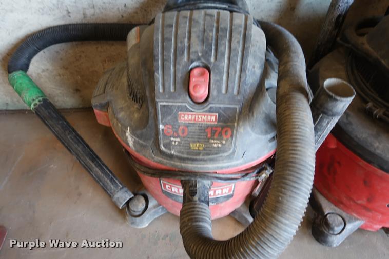 image for item K1800 (2) wet/dry vacuums