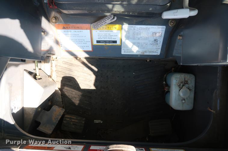 image for item K1815 2013 Takeuchi TL230 Series 2 skid steer