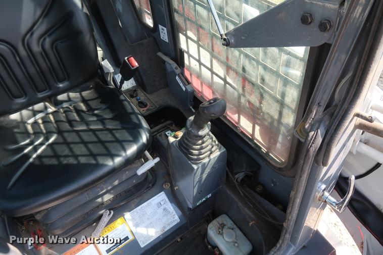 image for item K1815 2013 Takeuchi TL230 Series 2 skid steer