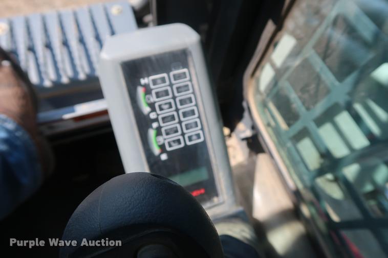 image for item K1815 2013 Takeuchi TL230 Series 2 skid steer