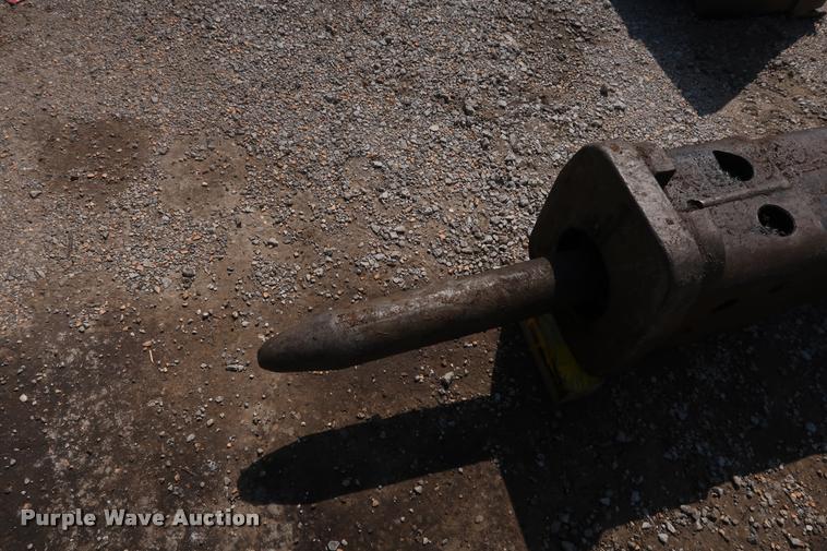 image for item K1817 Caterpillar hammer