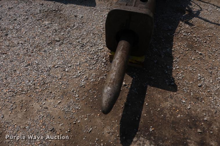 image for item K1817 Caterpillar hammer