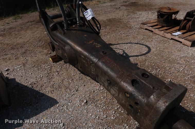 image for item K1817 Caterpillar hammer