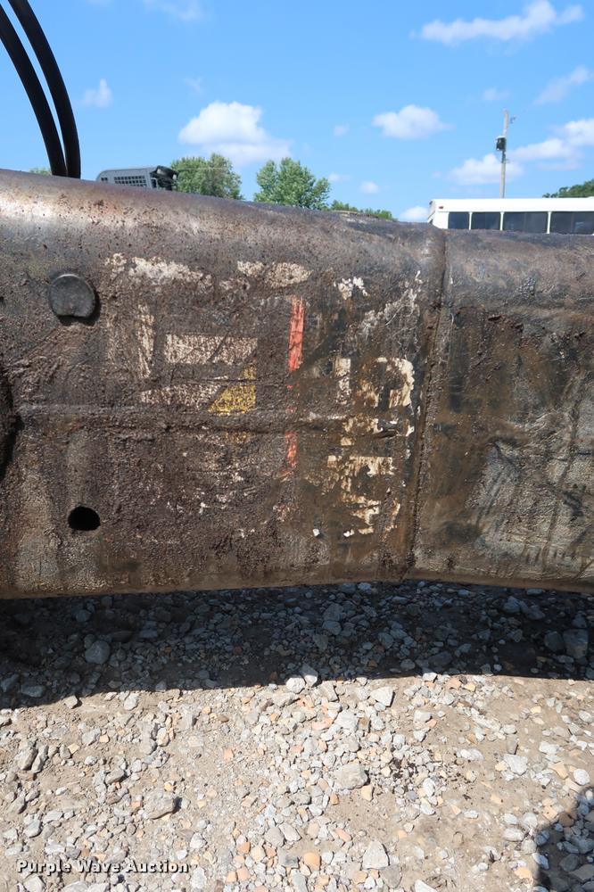 image for item K1817 Caterpillar hammer