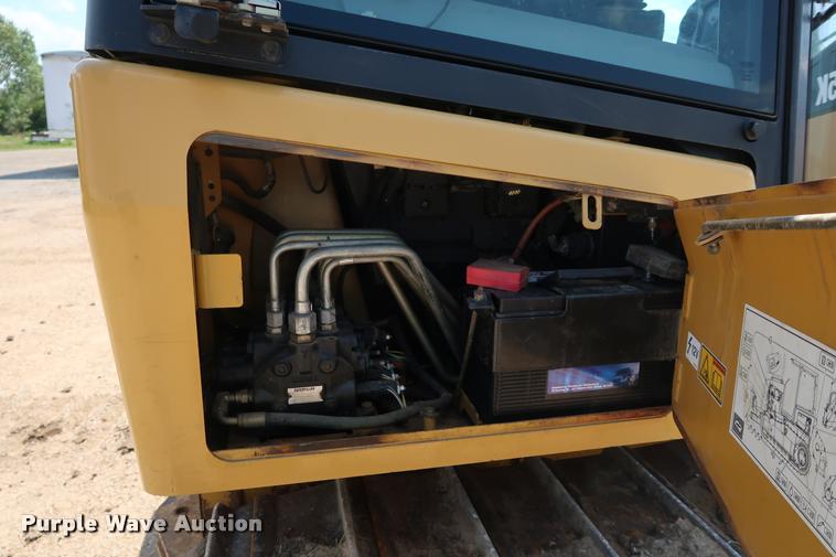 image for item K1822 2006 Caterpillar D5K LGP dozer