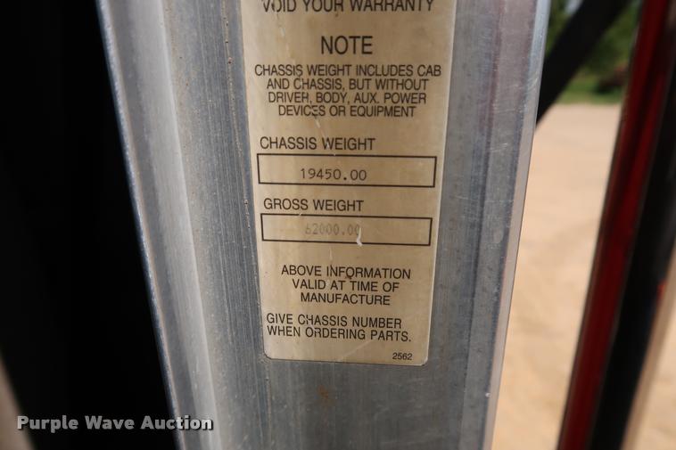 image for item K1825 2001 Kenworth T800 roll off container truck