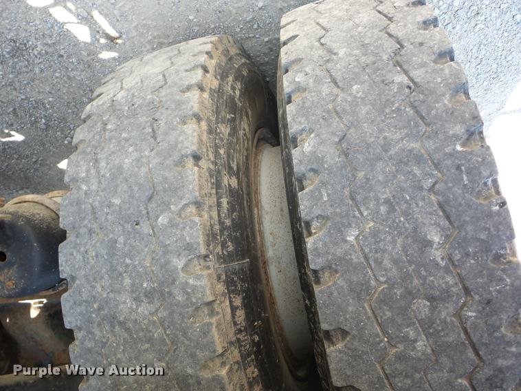 image for item K6444 1998 Mack RD688SX roll off container truck