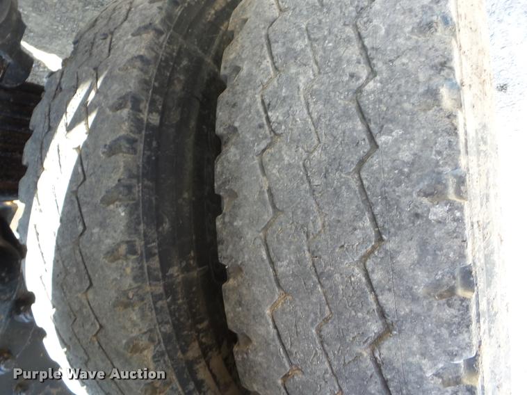 image for item K6444 1998 Mack RD688SX roll off container truck