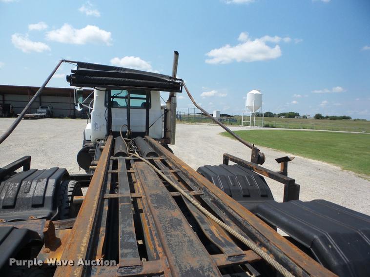 image for item K6444 1998 Mack RD688SX roll off container truck