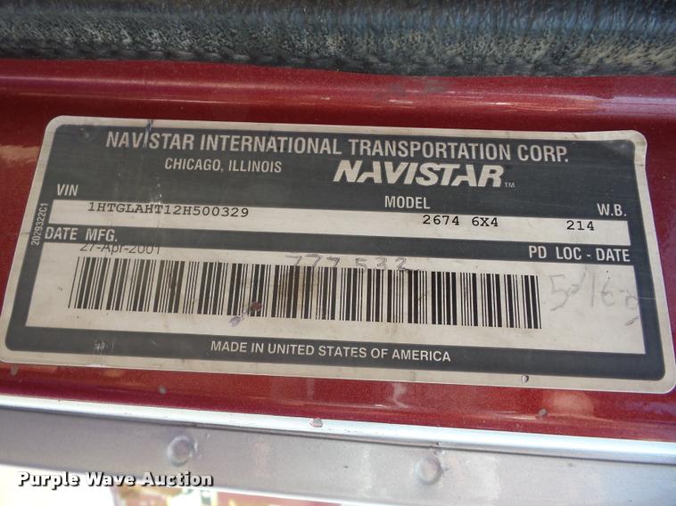 image for item K6448 2002 International F2674 dump truck